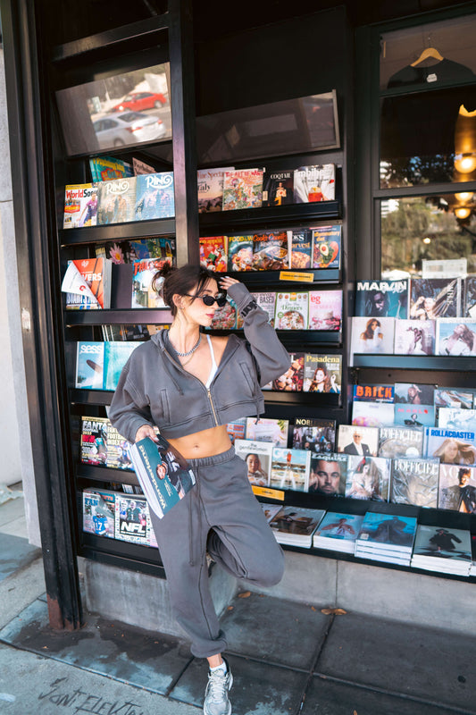Vintage-Inspired Oversized Unisex Joggers